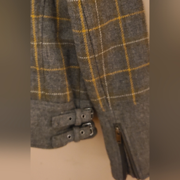 Banana Republic Bomber jacket - Picture 4 of 4